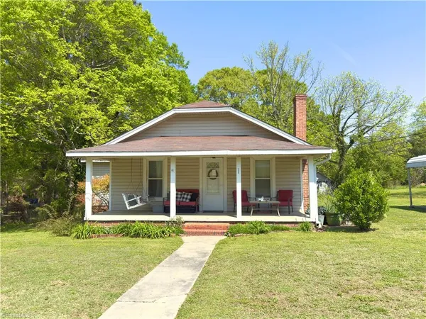 $175,000 | 146 West Patterson Avenue, Liberty, NC 27298