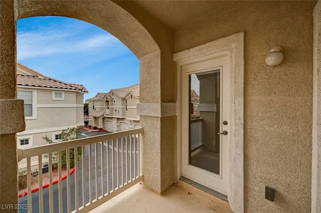 $239,000 | 5855 Valley Drive, Unit 2045, North Las Vegas, NV 89031