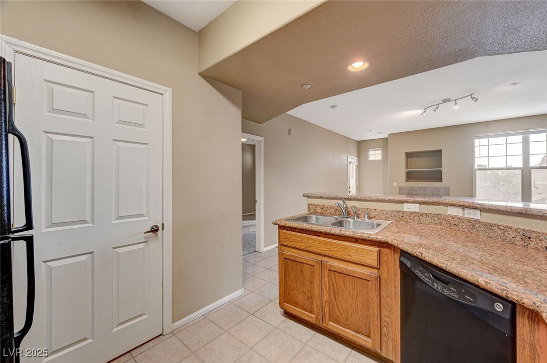 5855 Valley Drive, Unit 2045 North Las Vegas, NV 89031 - Photo 29 of 45