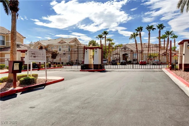 $239,000 | 5855 Valley Drive, Unit 2045, North Las Vegas, NV 89031