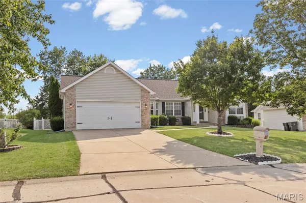 $375,000 | 3105 Post Run Drive, O'Fallon, MO 63368