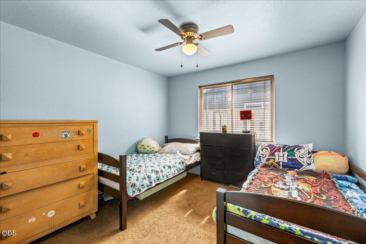 1233 Pheasant Way Central Point, OR 97502 - Photo 17 of 22 Gallery Image 17