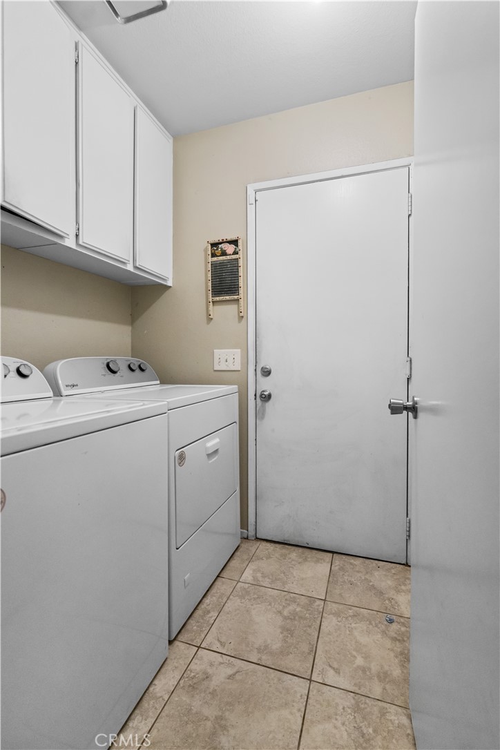 2038 East Ave R12 Palmdale, CA 93550 - Photo 11 of 30
