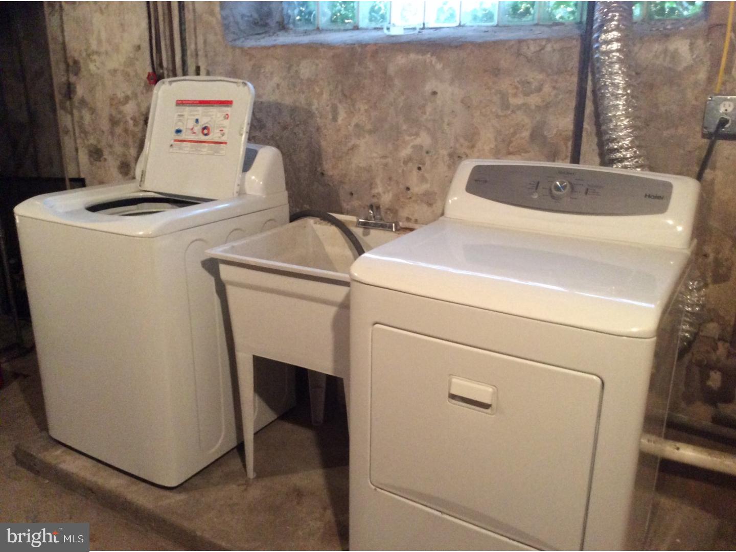 1620 Roumfort Road Philadelphia, PA 19150 - Photo 20 of 22 Laundry Room