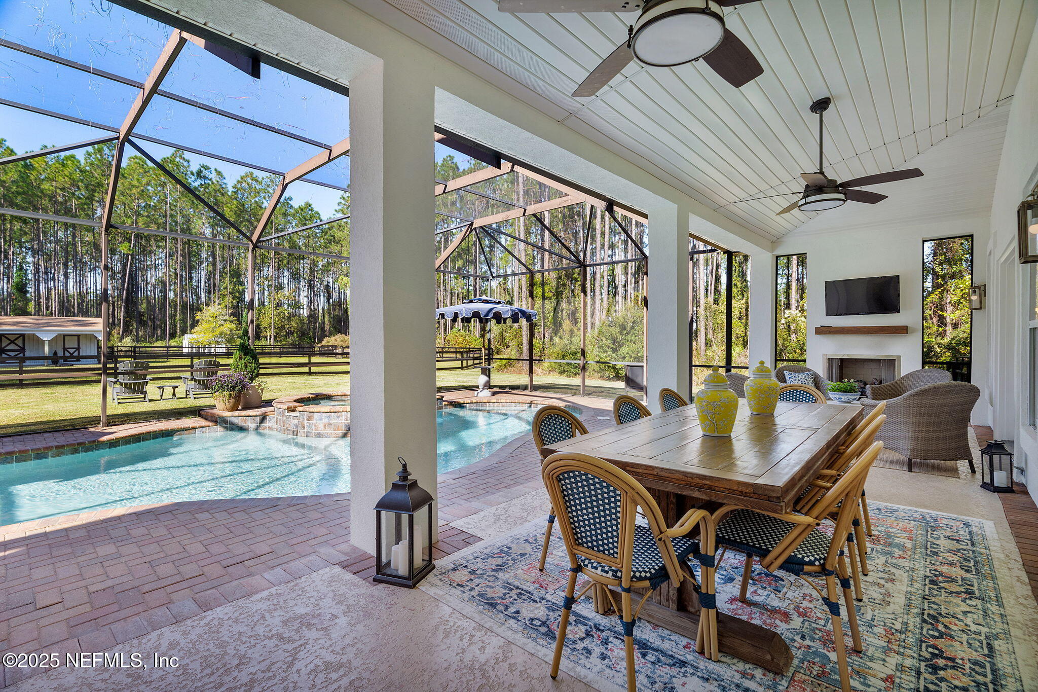 139 Foxcraft Street St. Augustine, FL 32092 - Photo 28 of 93 a view of a dining room with furniture window and outside view
