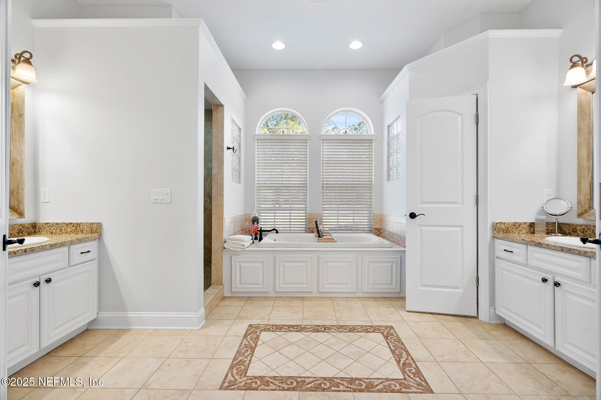 139 Foxcraft Street St. Augustine, FL 32092 - Photo 43 of 93 Primary En-Suite