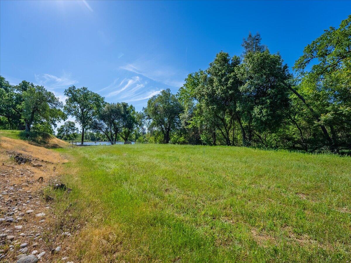 19301 Clover Road Redding, CA 96002 - Photo 13 of 18 42-19301 Clover Rd - E-42