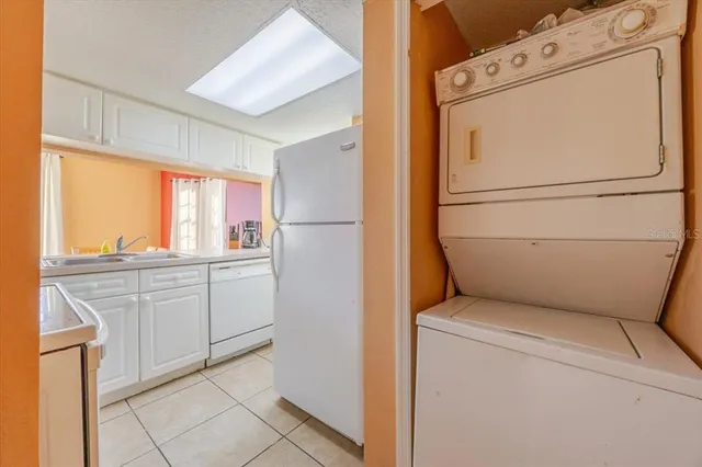 $1,850 | 203 Coco Plum Drive, Unit MAIN, Davenport, FL 33897