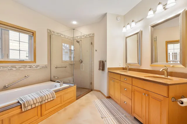 $448,500 | 1985 Raspberry Ridge Place Northeast, Owatonna, MN 55060