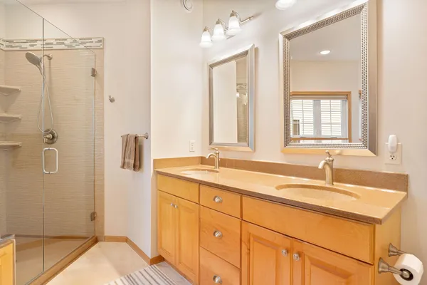 $448,500 | 1985 Raspberry Ridge Place Northeast, Owatonna, MN 55060