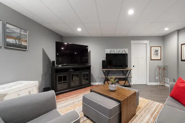 $448,500 | 1985 Raspberry Ridge Place Northeast, Owatonna, MN 55060