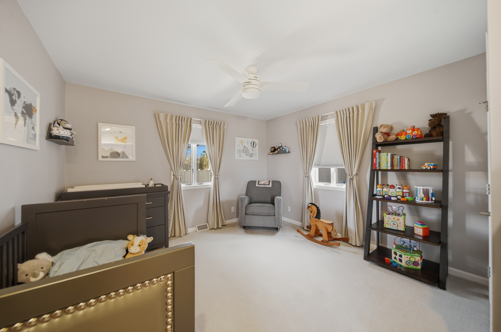 1101 Northridge Dixon, IL 61021 - Photo 23 of 45 a bedroom with furniture and a book shelf