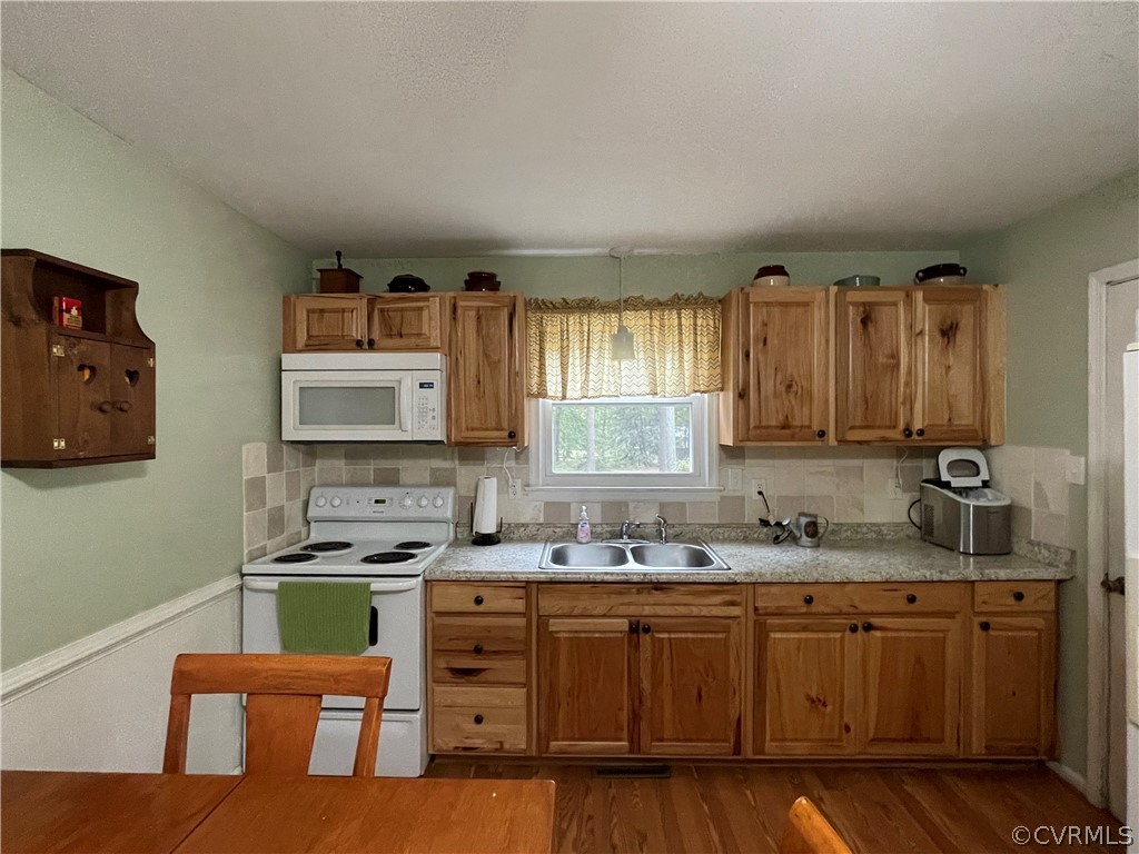 8206 Graves Road Petersburg, VA 23803 - Photo 8 of 27 Gallery Image 8
