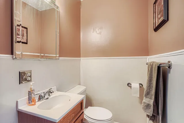 $649,000 | 1745 Duluth Street, Maplewood, MN 55109