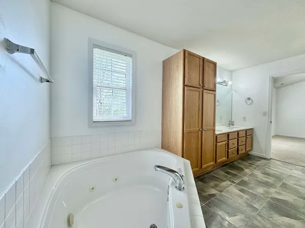 $315,000 | 3207 Katie Lynn Drive, Champaign, IL 61822