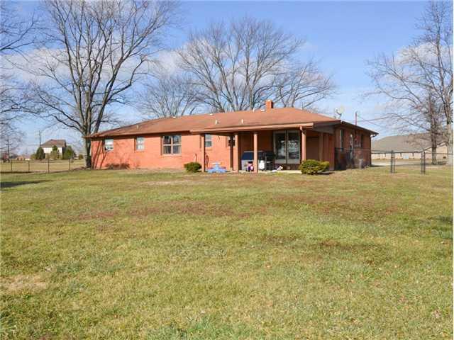 67 Weber Road Greenfield, IN 46140 - Photo 11 of 14 Gallery Image 11