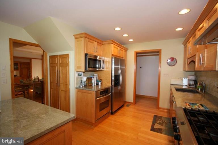 8574 Bozman Neavitt Road St. Michaels, MD 21663 - Photo 13 of 23 Kitchen #2
