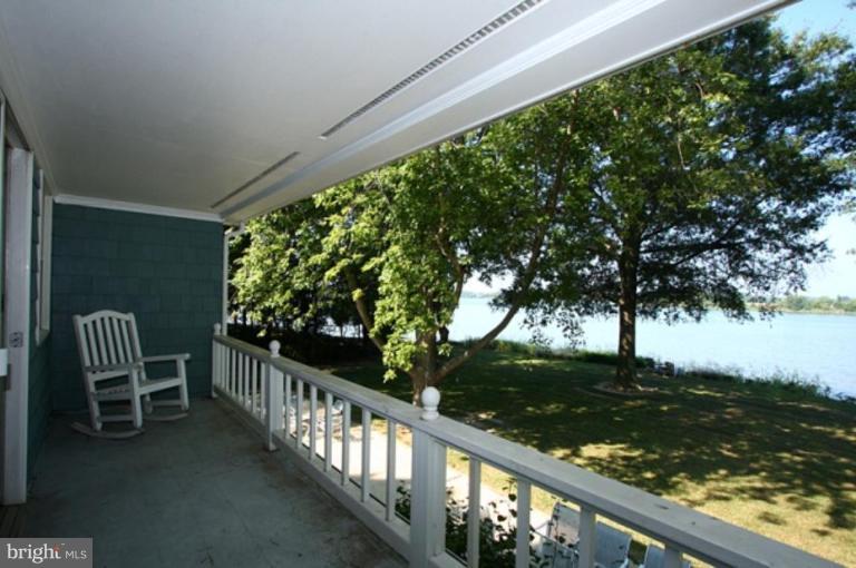 8574 Bozman Neavitt Road St. Michaels, MD 21663 - Photo 21 of 23 Deck