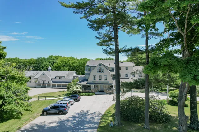 $1,875,000 | 680 Commercial Street, Rockport, ME 04856