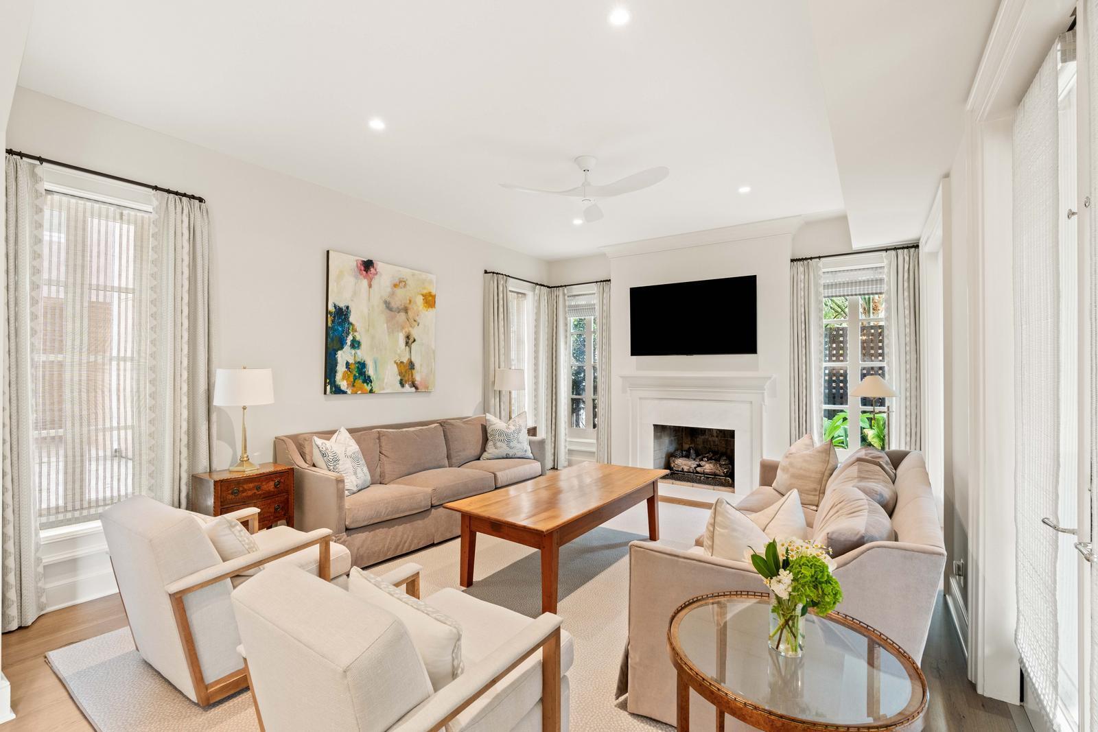 4 Gateway Walk Charleston, SC 29401 - Photo 2 of 88 48