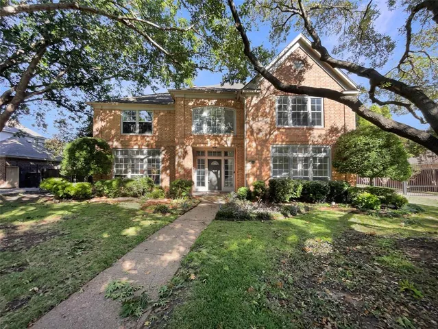 $792,000 | 6804 Savannah Lane, Fort Worth, TX 76132