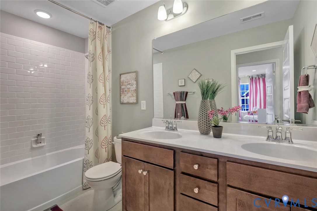 18775 Palisades Ridge Moseley, VA 23120 - Photo 21 of 38
