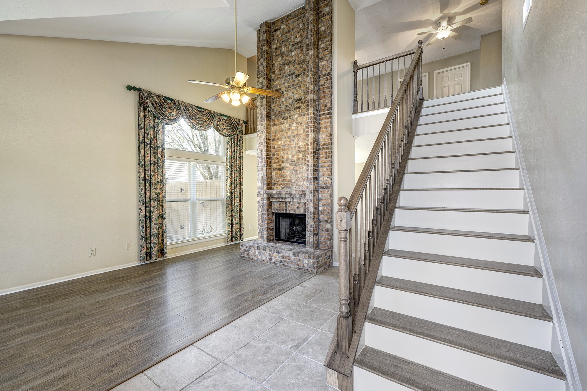10222 Crooks Way Court Houston, TX 77065 - Photo 13 of 27 Staircase leading to the upstairs living areas.
