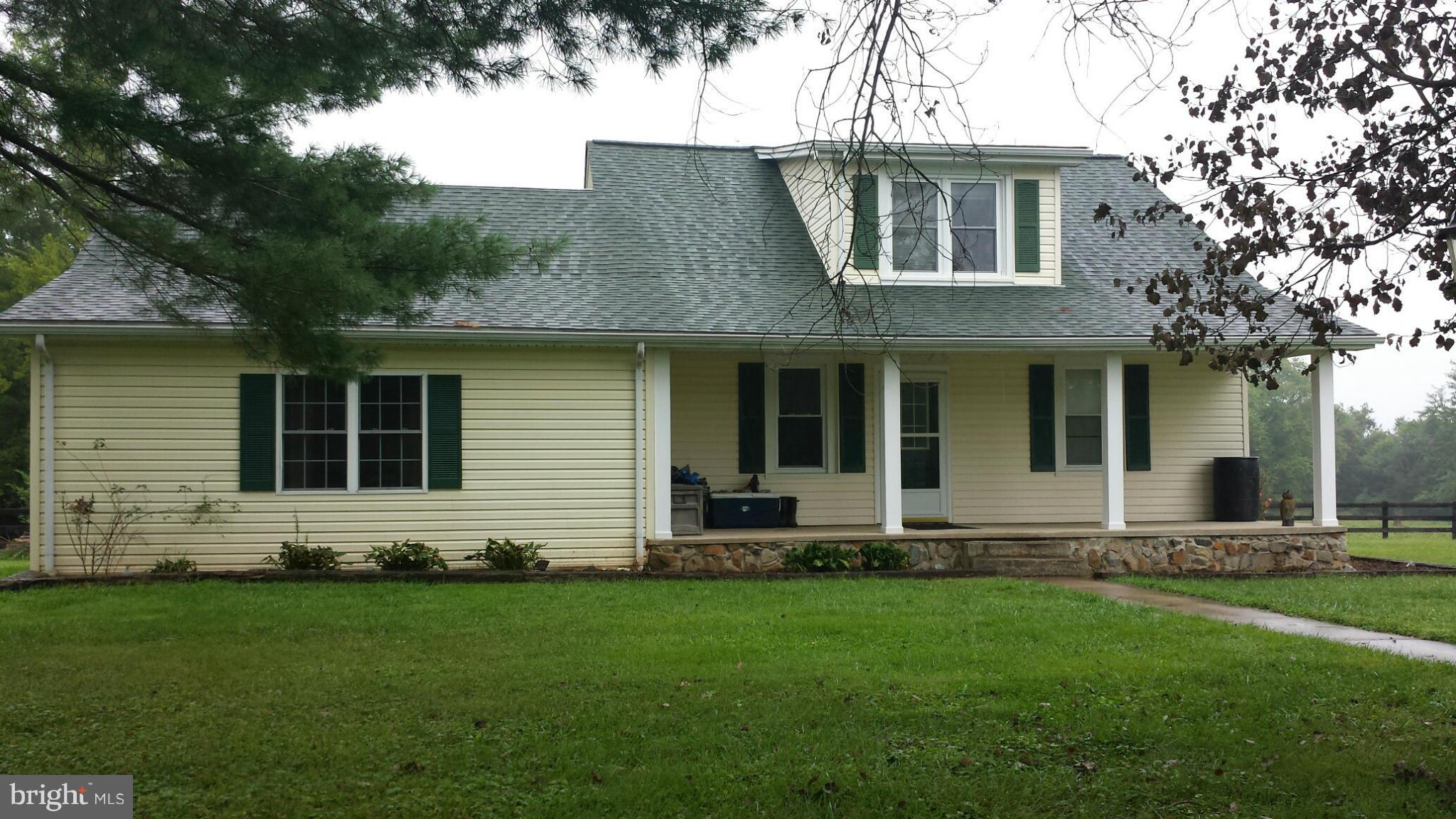 13399 Newbys Shop Road Remington, VA 22734 - Photo 3 of 28 Exterior (Front)