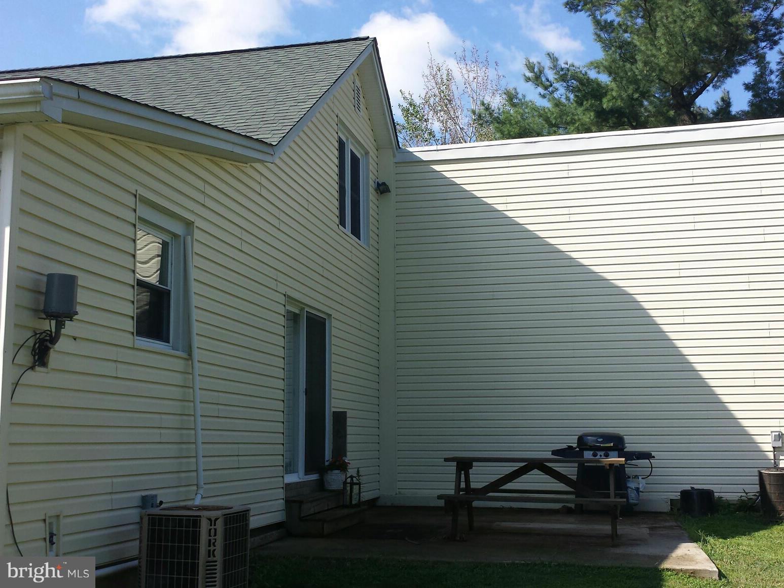 13399 Newbys Shop Road Remington, VA 22734 - Photo 4 of 28 Exterior (General)