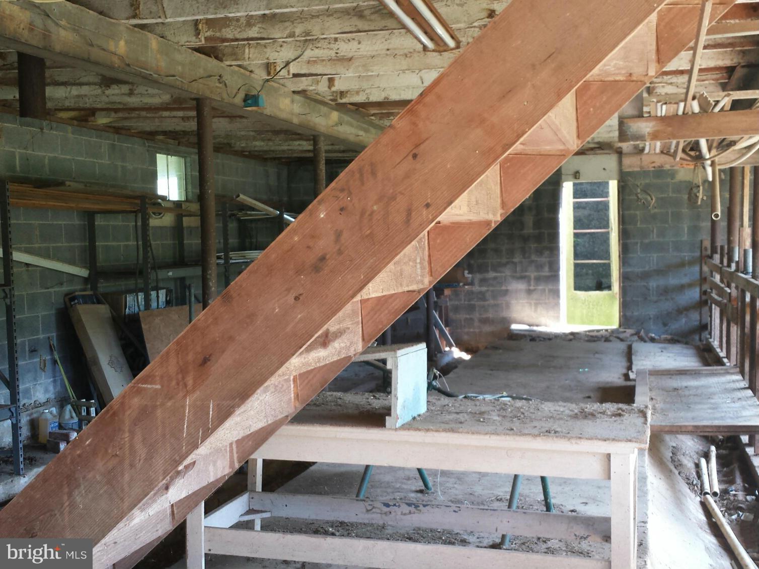 13399 Newbys Shop Road Remington, VA 22734 - Photo 6 of 28 Interior (General)
