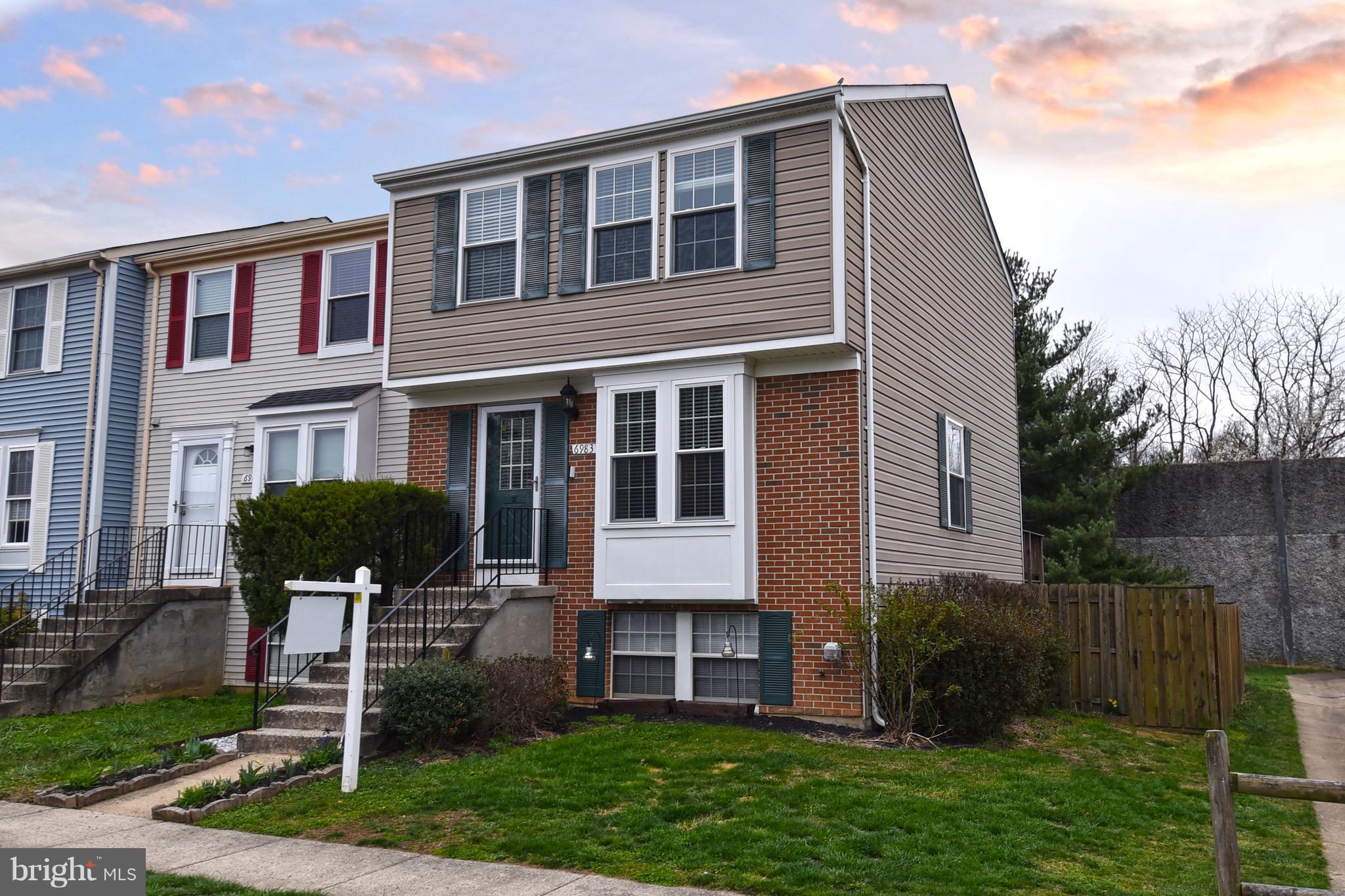 6983 Villa-Del-Rey Court Springfield, VA 22150 - Photo 1 of 30 Exterior (Front)