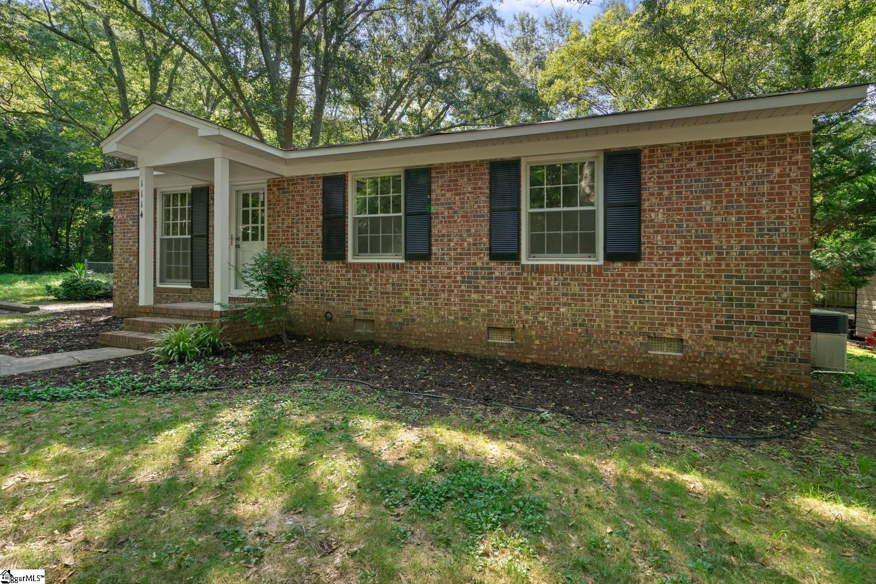1114 White Street Pendleton, SC 29670 - Photo 4 of 23
