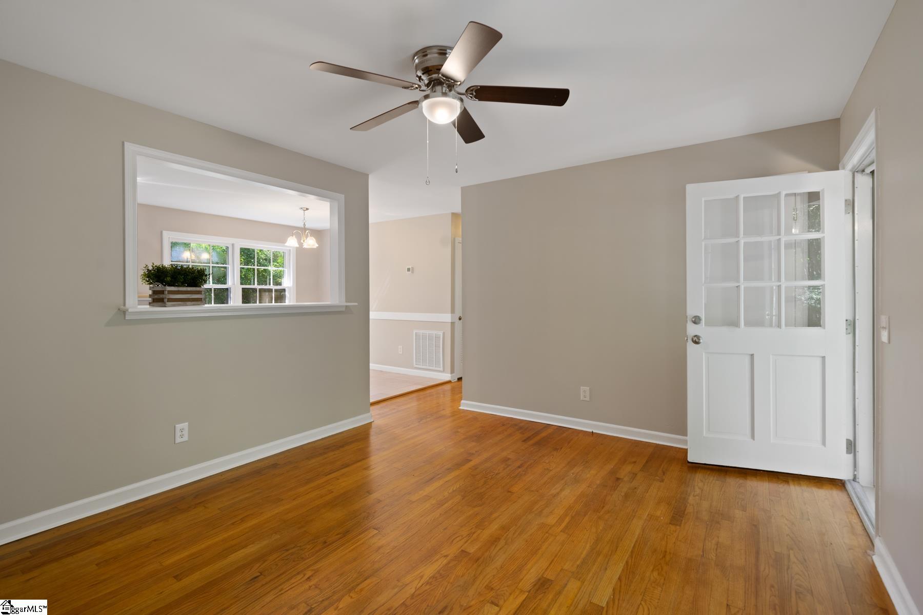 1114 White Street Pendleton, SC 29670 - Photo 5 of 23