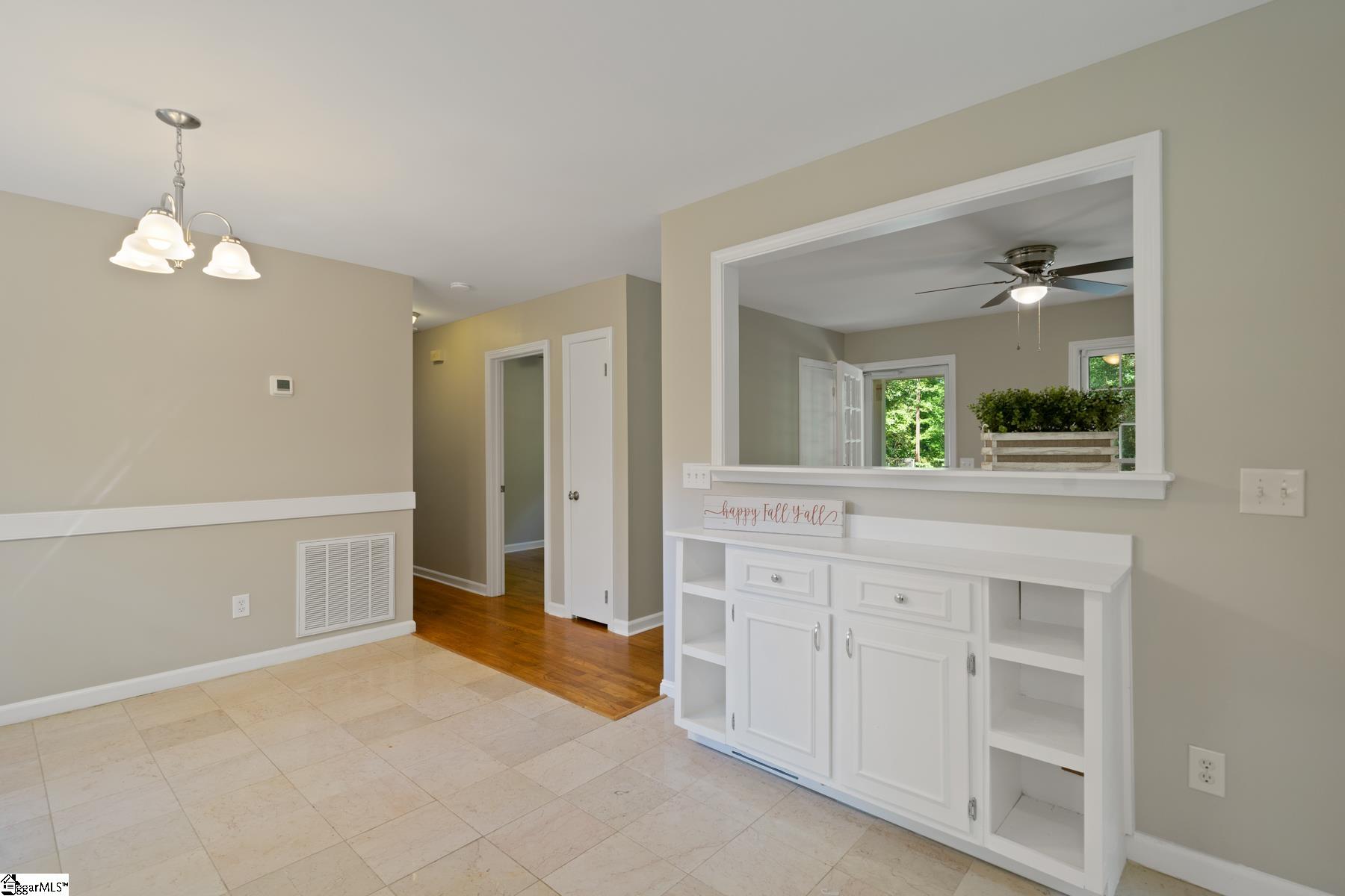 1114 White Street Pendleton, SC 29670 - Photo 8 of 23