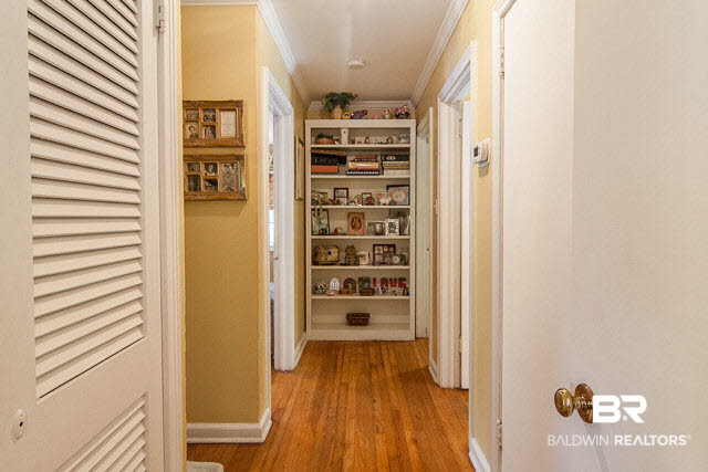 351 Thornton Place Mobile, AL 36609 - Photo 22 of 22 Split floor plan