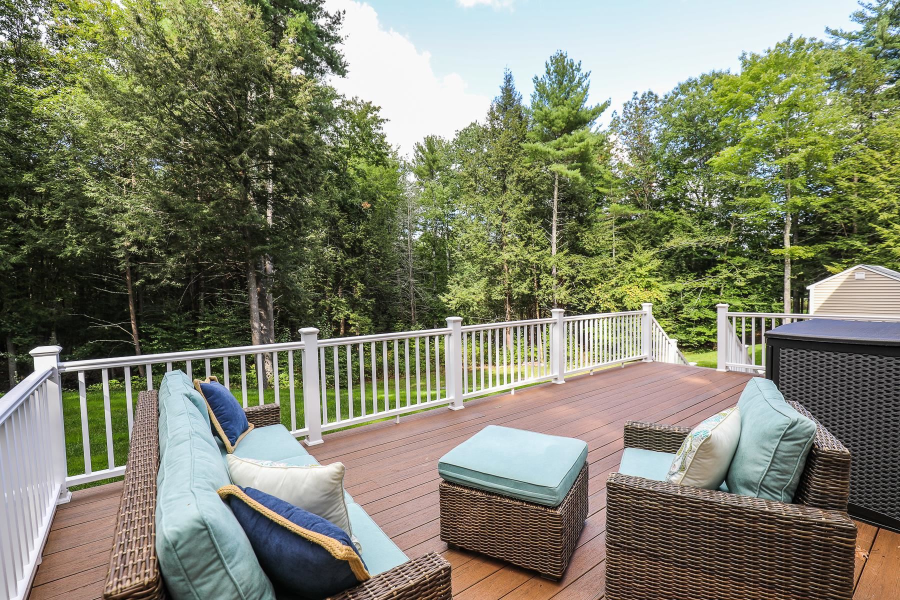 5 Merrill Circle Brentwood, NH 03833 - Photo 4 of 40