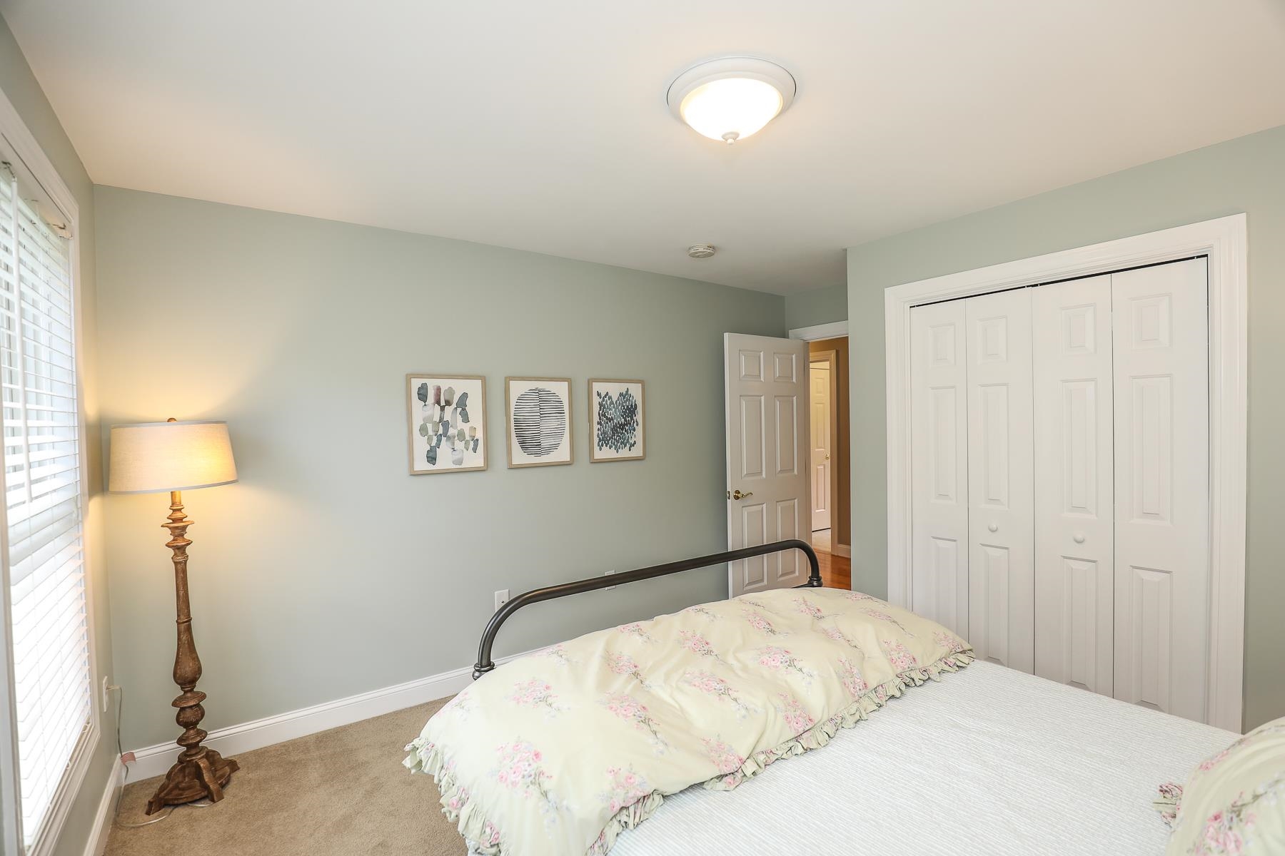 5 Merrill Circle Brentwood, NH 03833 - Photo 35 of 40