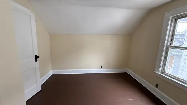 $135,000 | 61 Elizabeth Street, Johnson City, NY 13790