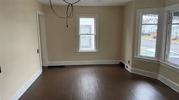 $135,000 | 61 Elizabeth Street, Johnson City, NY 13790