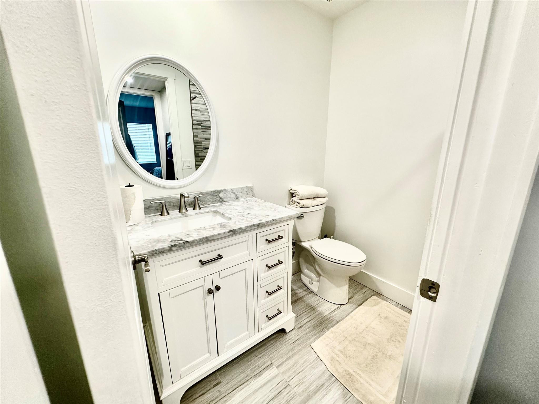 710 Flanders O, Unit 710 Delray Beach, FL 33484 - Photo 16 of 37 Bath One