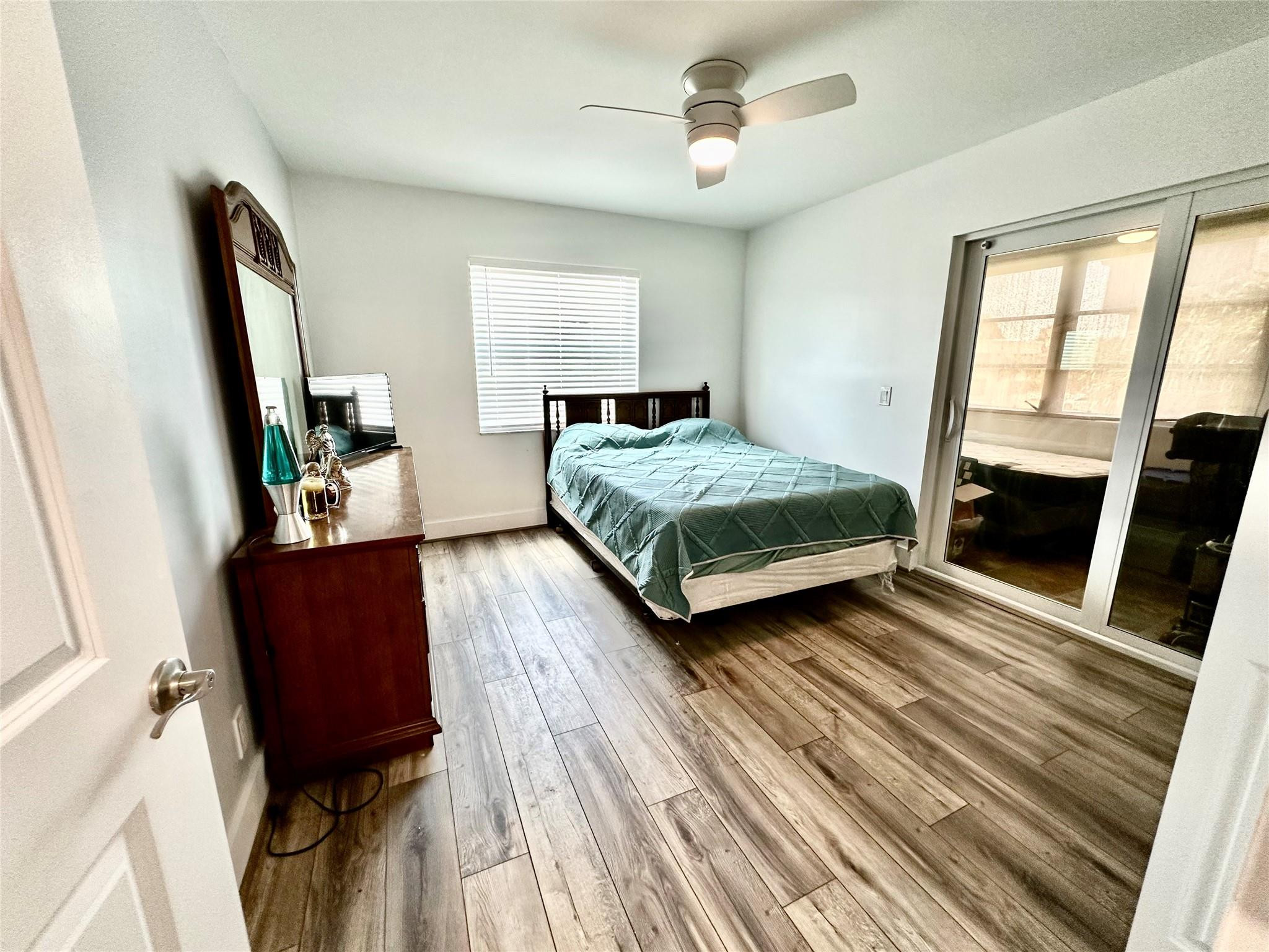 710 Flanders O, Unit 710 Delray Beach, FL 33484 - Photo 19 of 37 Bedroom Two