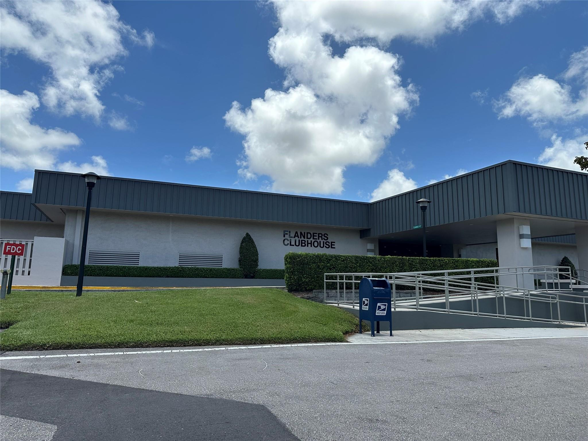 710 Flanders O, Unit 710 Delray Beach, FL 33484 - Photo 29 of 37 Flanders Clubhouse