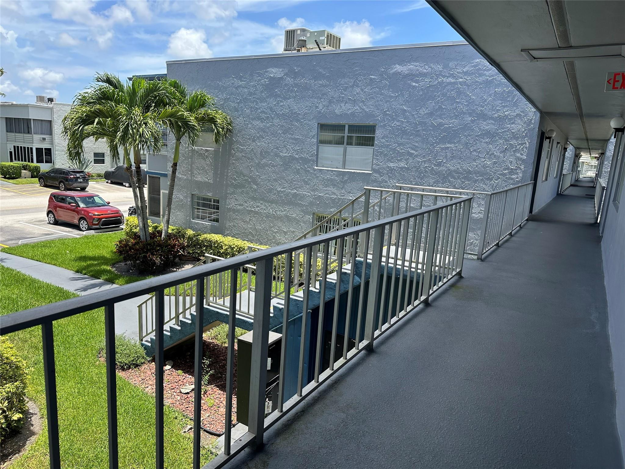 710 Flanders O, Unit 710 Delray Beach, FL 33484 - Photo 4 of 37 Steps right outside your door
