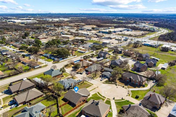 $479,900 | 808 Betty Court, Hurst, TX 76053