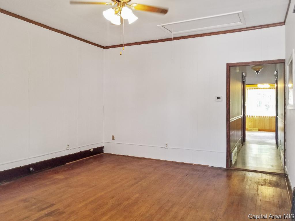 1907 Elizabeth Street Springfield, IL 62702 - Photo 7 of 35