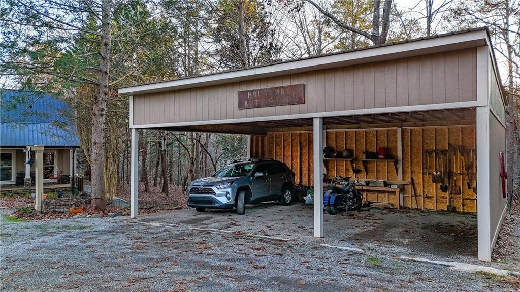 1050 Robinson Road Dahlonega, GA 30533 - Photo 23 of 28 a view of a car park in front of house