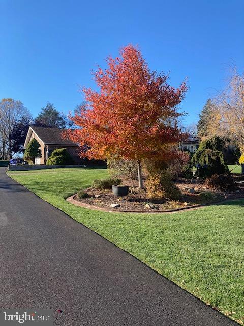 5708 Woodlyn Road Frederick, MD 21703 - Photo 6 of 68 front yard