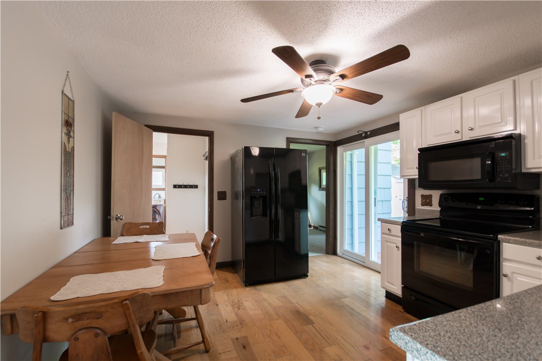 52 Restful Valley Road Tiverton, RI 02878 - Photo 5 of 22 Gallery Image 5