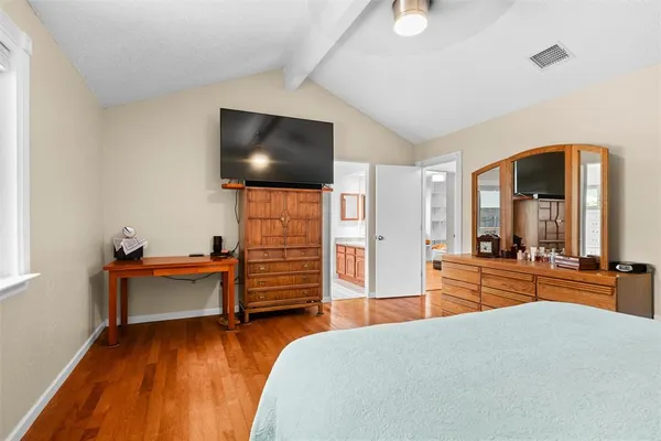 $395,000 | 711 Hinsdale Drive, Arlington, TX 76006