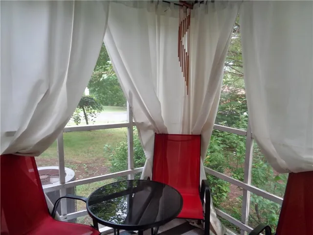 $179,750 | 6824 Laurel Avenue, Raytown, MO 64133